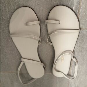 NEW TKEES mia Napa sandals white/cream